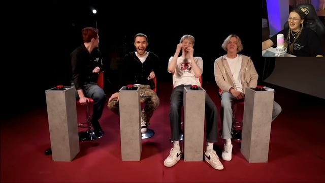 КАЯ СМОТРИТ: Попробуй НЕ КРИНЖАНУТЬ ШОУ (ft.Кореш, Парадевич, Данон , Стопбан) смотреть онлайн
