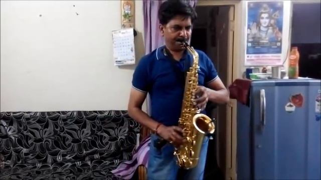 Mere Mehboob Qayamat Hogi Saxophone Cover Dr C B Savita смотреть онлайн