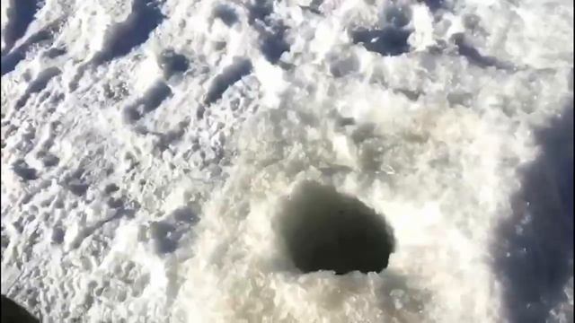 Вот Это Зимняя РЫБАЛКА ужас просто смотреть онлайн