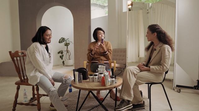 ЛЕТНЯЯ КОСМЕТИЧКА. Каким должен быть уход летом I Бьюти-блог LULU. смотреть онлайн