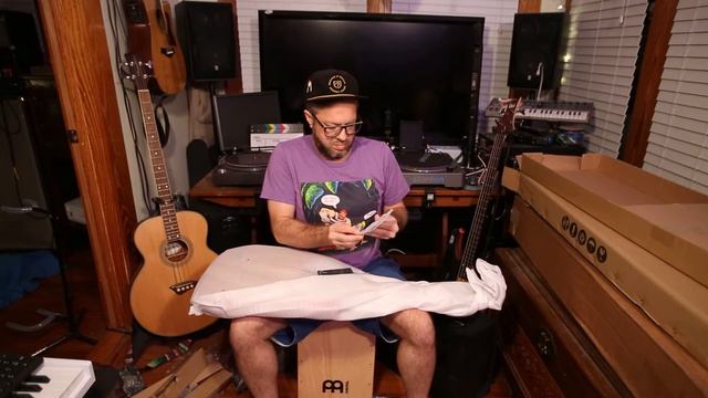 2021 Fender Squier Contemporary Stratocaster Special HT Hardtail in Sunset Metallic Unboxing & Demo смотреть онлайн