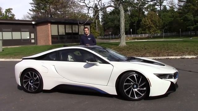 Вот почему BMW I8 стоит $150 000