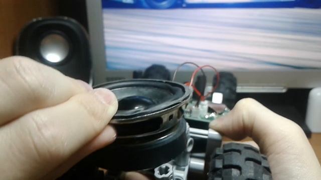 Собрал машину из лего. + колонка!!! смотреть онлайн