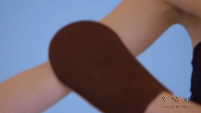 St.Moriz Advanced Pro Velvet Finish Tanning Gel смотреть онлайн