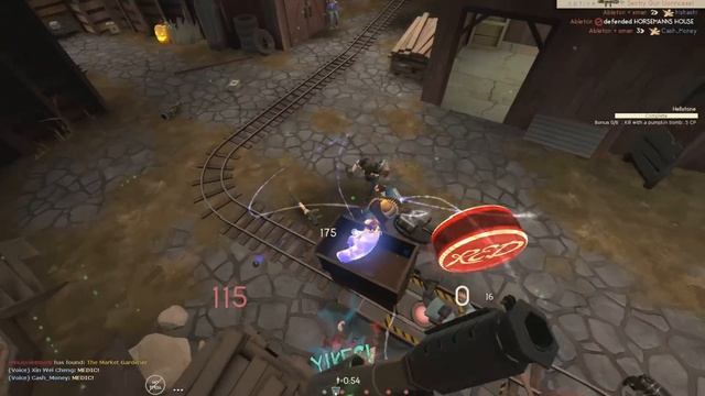 This Trolldier thought he got out safely (TF2 Highlights) смотреть онлайн