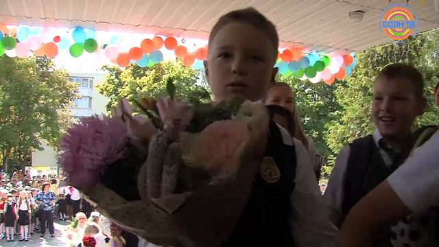 4-ой школе Солнечногорска подарили набор робототехники смотреть онлайн