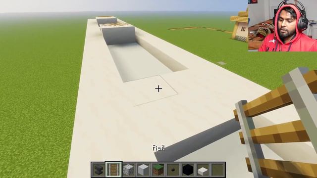 MAKING METRO TRAIN IN MINECRAFT CREATIVE SERIES #2 || BB IS LIVE