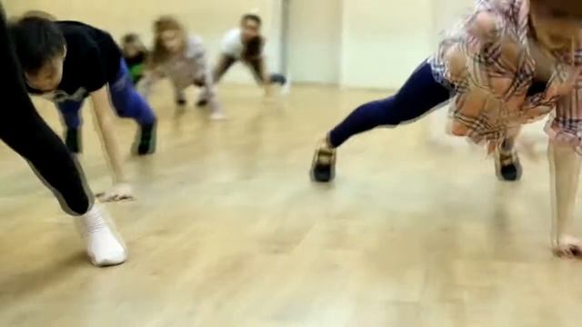 Танцы с ДЕТKIDS-2. Занятие 4. Контемп смотреть онлайн