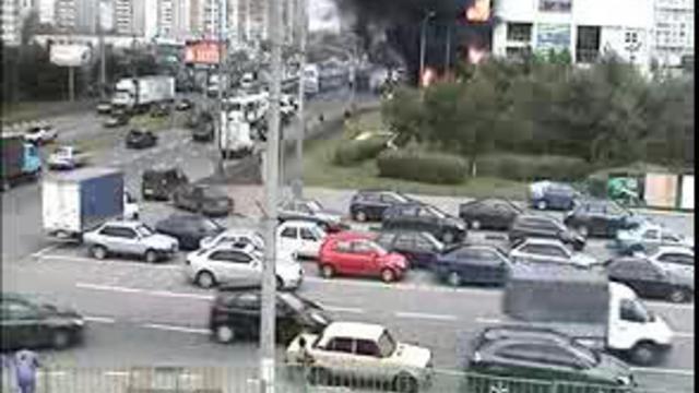 Пожар в Москве Марьино ! ТЦ "Мариэль" смотреть онлайн