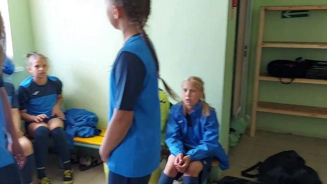 "Кожаный мяч" / Олимп-школа женского футбола / Награждение / 02.06.2021 г. смотреть онлайн