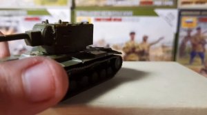советский тяжёлый танк КВ-2  сборная модель