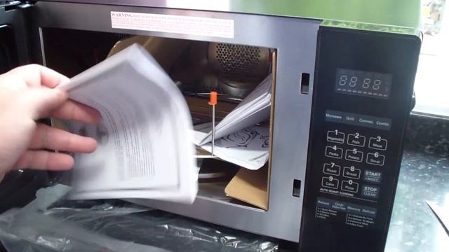 Delonghi 25L 900W Combination (Grill and Oven) Touch Microwave -unboxing смотреть онлайн