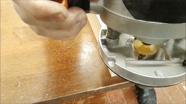 Изготовление поручня фрезером и калевочной фрезой смотреть онлайн