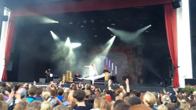 Silvana Imam & JUCK - Zon @ Liseberg Vierge Moderne 2015 смотреть онлайн