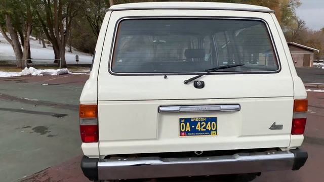 1981 Toyota Land Cruiser FJ60 Survivor walkaround смотреть онлайн