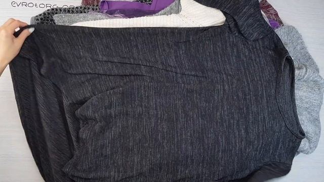 ! Mixed Sweaters (CREAM) (АКЦИЯ) (Свитера м/ж) 20кг 4,90€ за кг 58 ед смотреть онлайн