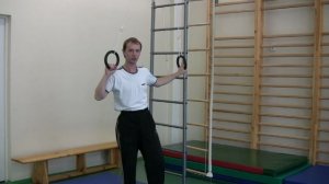 Упоры на гимнастических кольцах