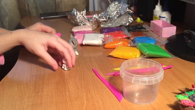 Лепим милого зайца из лёгкого пластилина??? смотреть онлайн