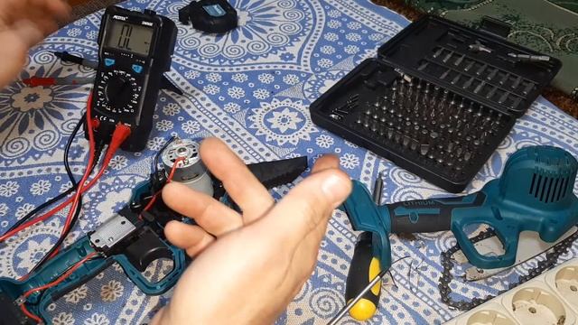 Аккумуляторная мини-пила Makita не включается - ремонт смотреть онлайн