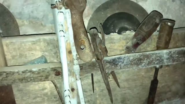 Испанские мотивы. Заброшенная деревня в высокогорном районе Испании. Осень 2018. смотреть онлайн