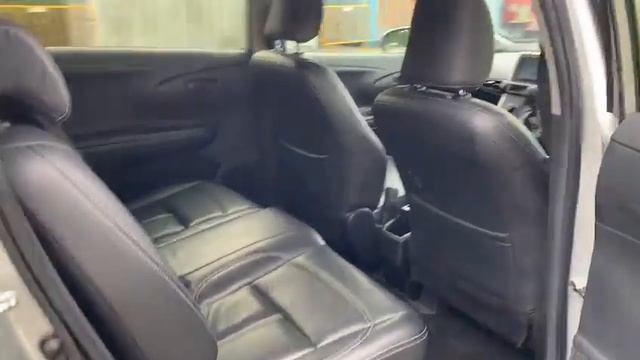 Toyota Wish CVT 2013 Silver - SKK4555B смотреть онлайн
