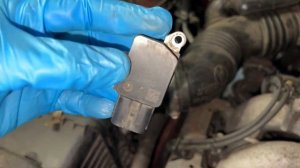 2010 Subaru Forester (3rd Gen) - Locate and Clean the Mass Air Flow (MAF) Sensor!