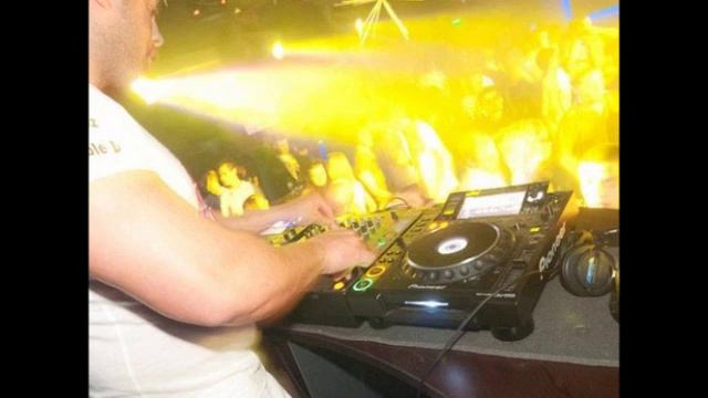 Double D - Davsh li Davash ( RMX Cristian Craken ) mp3 смотреть онлайн