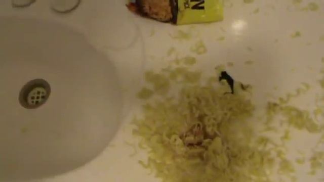 Как заваривать доширак смотреть онлайн