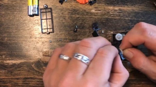 Railway model - Power Trains 2.0 - How to fix slow train speed - Power Train World - Locomotive fix