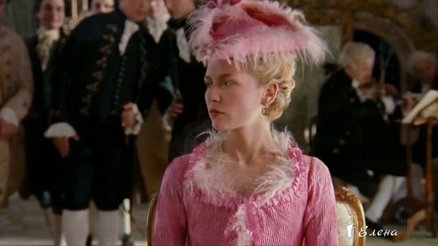 МАДАМ!!!  Это Версаль .....        Madame Monsieur  _  La Voyageuse _