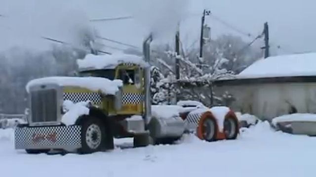 cummins cold start with flames commin out of pipes at 4 40 into video смотреть онлайн