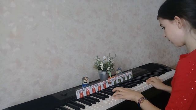 SOFT MOZART Winter Recital 2019-2020 Anastasia (10) plays Kalinka Malinka смотреть онлайн