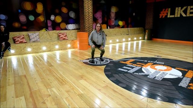 Мастер класс в #LIKELOFT Алены Елиной DANCEHALL (соло) 05.12.2015 смотреть онлайн