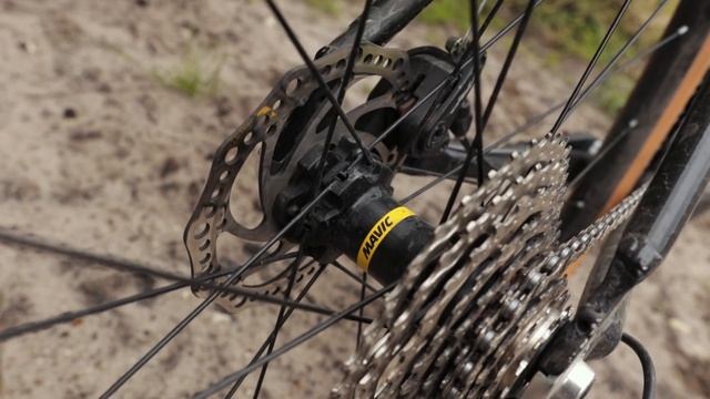 Schwalbe G-one Bite. Мои новые покрышки и катка по Жукову острову. смотреть онлайн