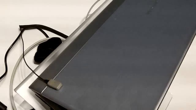 Samsung Series 3 Pop 12.5 Inch Hands On смотреть онлайн