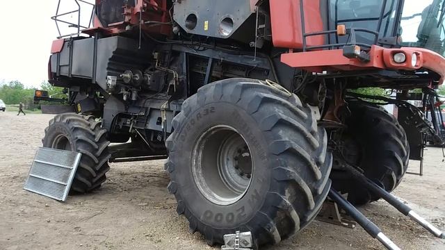 Комбайн CASE 8120 смотреть онлайн