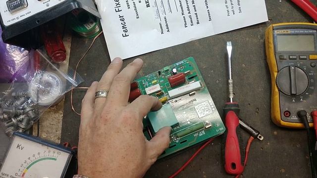 Making An Electric Fence Charger Stronger With More Joules