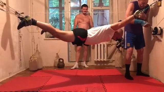 Тренажер Правило Уникальный физиотерапевтический тренажёр смотреть онлайн