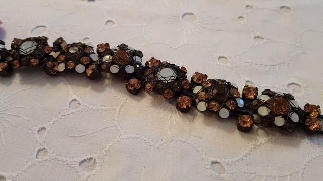 Блошиный рынок, находки с барахолки . Витажные украшения броши, клипсы ,колье. Розыгрыш приза! смотреть онлайн