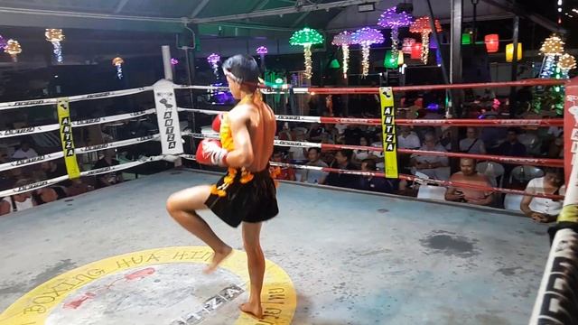 Autsanai (red) Vs Phetsansuk (blue), Wai Kru, 50 kilos, @Antza Thaiboxing смотреть онлайн