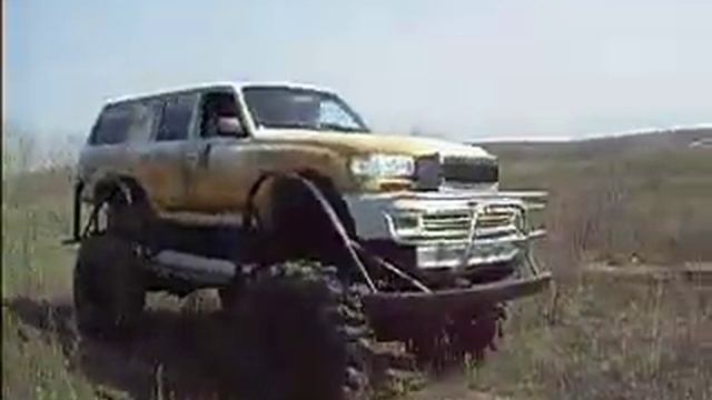 Супер Land Cruiser: на холме смотреть онлайн