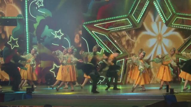 За 6 лет танцевальный коллектив «Лаборатория» города Мамадыш добился больших успехов смотреть онлайн