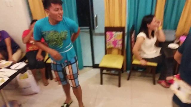 Raga's Bridal Shower - Twerk the ball out. смотреть онлайн