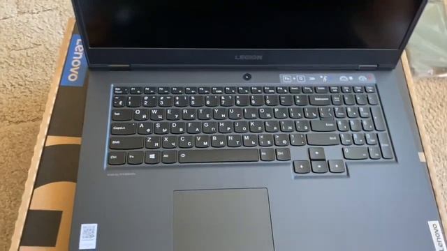 Распаковка Lenovo Legion 5 17IMH05H