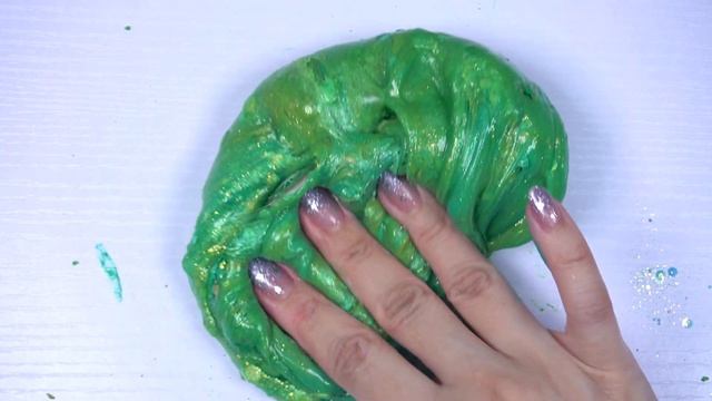 #ASMR Slime coloring with lipstick, eyeshadow, Makeup into clear slime #satisfying #lipstickslime смотреть онлайн