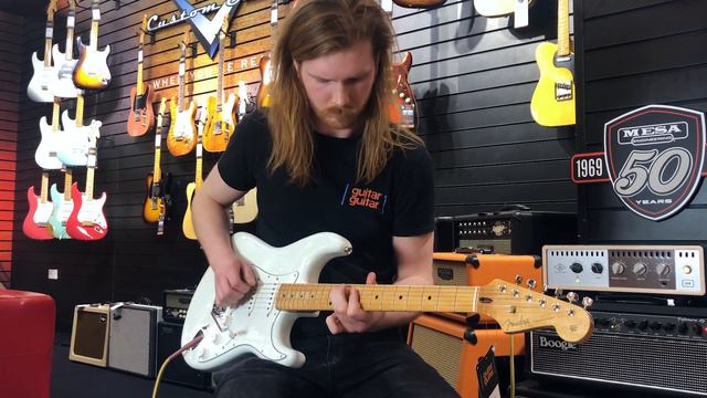 Fender Custom Shop Olympic White Stratocaster | Masterbuilt by Dale Wilson смотреть онлайн