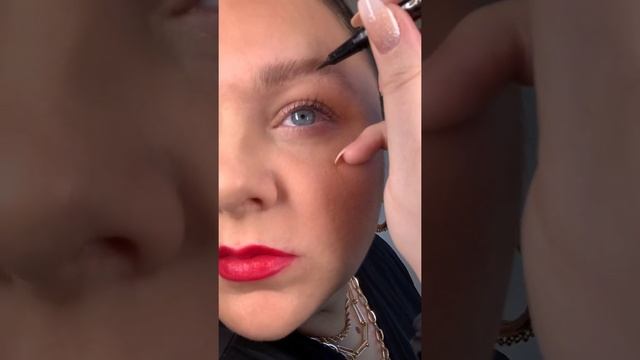 Fluffy brow with got2b spiking glue смотреть онлайн