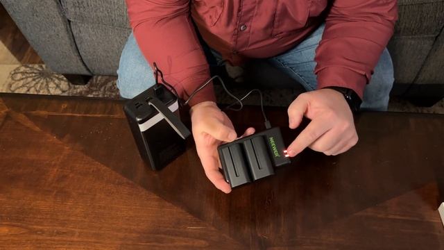 Neewer NP F550 Battery Charger Set Review смотреть онлайн