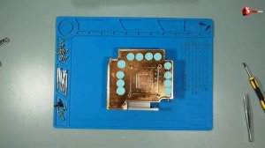 Разбираем и меняем термопасту на Xbox One X