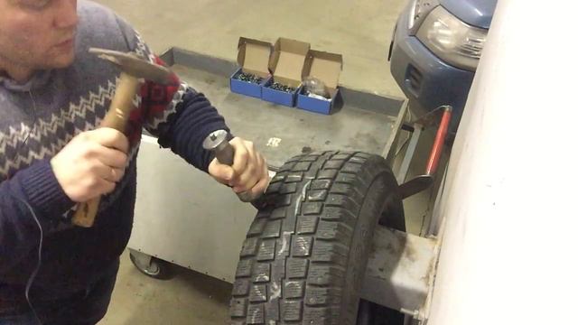 Установка Шипов на Покрышки смотреть онлайн